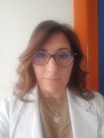 Dr Daniela Leone